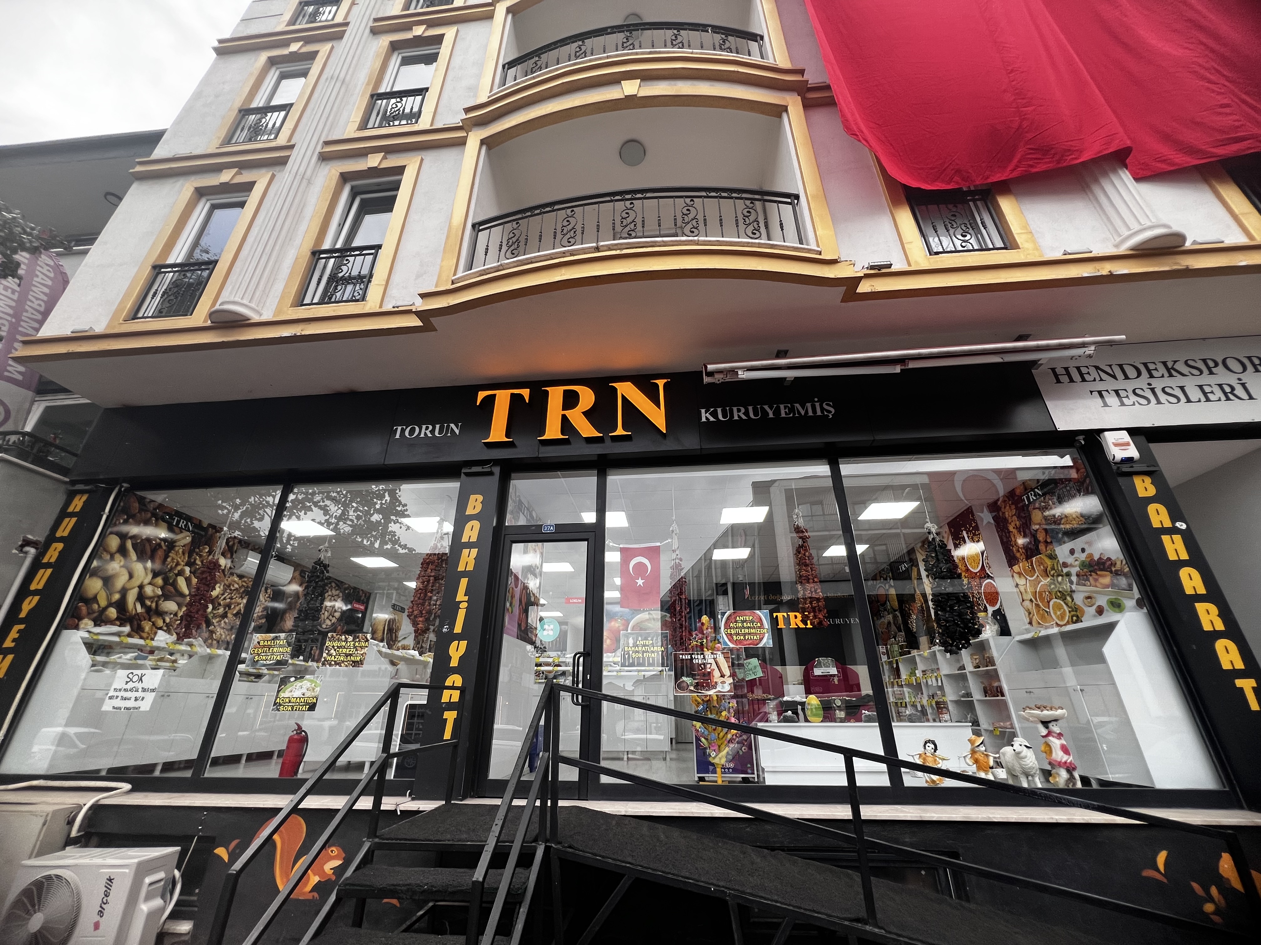 ALPER ATALA GAYRİMENKUL İŞLEK CAD. ÜZERİ DEVREN SATILIK İŞYERİ